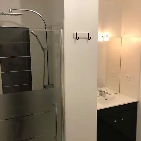 Le Zambeze - Calme Et Spacieux - Parking Couvert