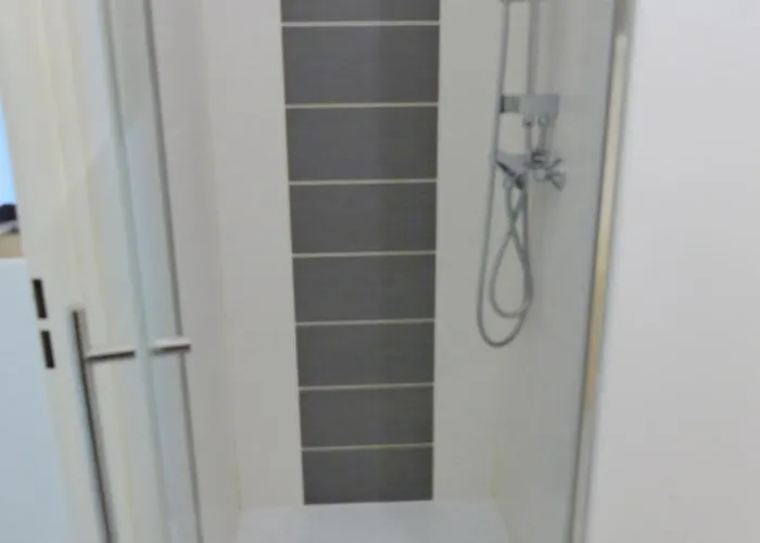 Le Zambeze - Calme Et Spacieux - Parking Couvert Appartement