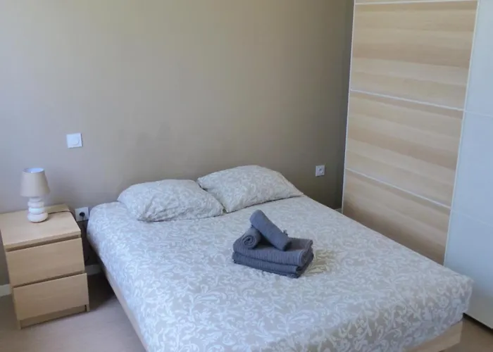 Le Zambeze - Calme Et Spacieux - Parking Couvert Апартаменты Сен-Эрблен